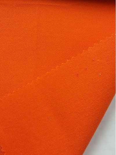 DZ-YIMN  C100 10*10 80*46 側面照